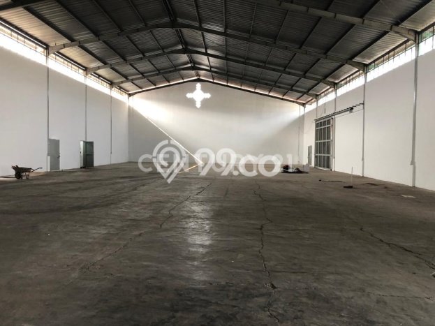 Gudang Bagus Dijual LB 1200m2 Lokasi Strategis Bandung Area Cocok untuk Bisnis Gudang Bagus Dijual LB 1200m2 Lokasi Strategis Bandung Area Cocok untuk Bisnis