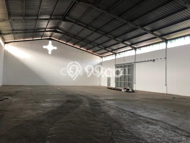 Gudang Bagus Dijual LB 1200m2 Lokasi Strategis Bandung Area Cocok untuk Bisnis Gudang Bagus Dijual LB 1200m2 Lokasi Strategis Bandung Area Cocok untuk Bisnis