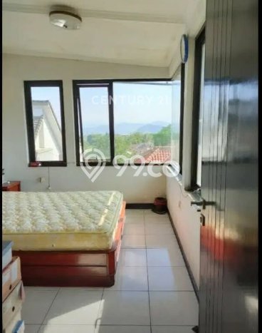 Ready to Use! Premium House LT 200m2 Desain Modern di Gunung Batu Ready to Use! Premium House LT 200m2 Desain Modern di Gunung Batu