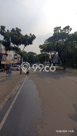Ruko Bagus Dijual di Graha Raya Tangerang Selatan Strategis Cocok untuk Kembangkan Bisnis Ruko Bagus Dijual di Graha Raya Tangerang Selatan Strategis Cocok untuk Kembangkan Bisnis