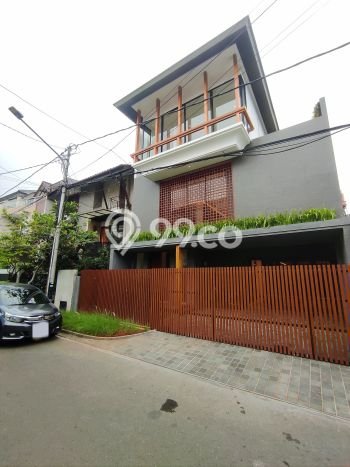 Rumah Elit Modern Siap Huni di Pondok Indah Jakarta Selatan Rumah Elit Modern Siap Huni di Pondok Indah Jakarta Selatan