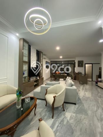Rumah Elit LB 275m2 Siap Huni Desain Elegan di BSD City, Tangerang Rumah Elit LB 275m2 Siap Huni Desain Elegan di BSD City, Tangerang