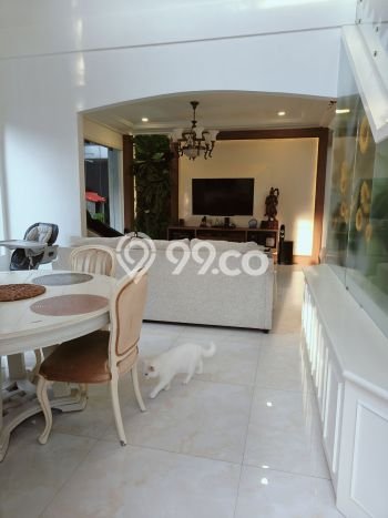 Rumah Mewah Siap Huni LT 354m2 di Bintaro, Tangerang Selatan Rumah Mewah Siap Huni LT 354m2 di Bintaro, Tangerang Selatan