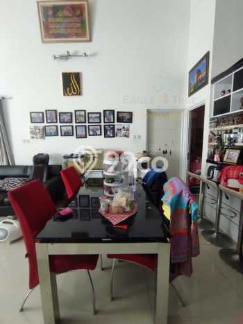Rumah Luxury Modern Tanpa Renovasi di Graha Raya Tangerang Selatan Rumah Luxury Modern Tanpa Renovasi di Graha Raya Tangerang Selatan