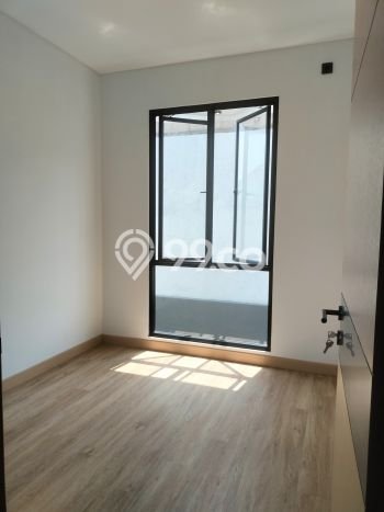 Ready to Use! Premium House LT 135m2 Desain Modern di Bintaro Ready to Use! Premium House LT 135m2 Desain Modern di Bintaro