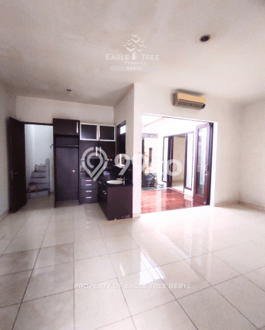 Jual Rumah Mewah Elegan Dengan View Eksklusif di Bintaro, Tangerang Selatan Jual Rumah Mewah Elegan Dengan View Eksklusif di Bintaro, Tangerang Selatan