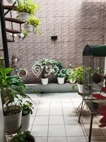 Ready to Use! Luxury House LT 129m2 Desain Elegan di Graha Raya Ready to Use! Luxury House LT 129m2 Desain Elegan di Graha Raya