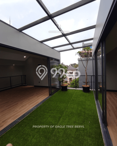 Dijual Rumah Mewah Elegan Dengan View Cantik di BSD City, Tangerang Dijual Rumah Mewah Elegan Dengan View Cantik di BSD City, Tangerang