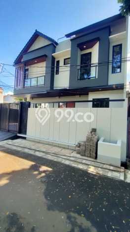 Jual Rumah Mewah Elegan Dengan View Cantik di BSD City, Tangerang Jual Rumah Mewah Elegan Dengan View Cantik di BSD City, Tangerang