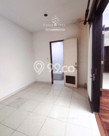 Jual Rumah Mewah Elegan Dengan View Eksklusif di Bintaro, Tangerang Selatan Jual Rumah Mewah Elegan Dengan View Eksklusif di Bintaro, Tangerang Selatan