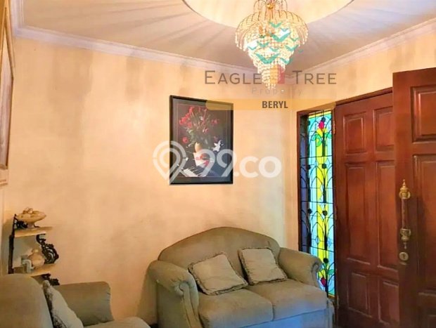 Rumah Elit LB 300m2 Siap Huni Desain Elegan di Bintaro, Tangerang Selatan Rumah Elit LB 300m2 Siap Huni Desain Elegan di Bintaro, Tangerang Selatan