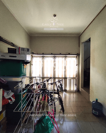 Ready to Use! Luxury House LT 239m2 Desain Modern di Bintaro Ready to Use! Luxury House LT 239m2 Desain Modern di Bintaro