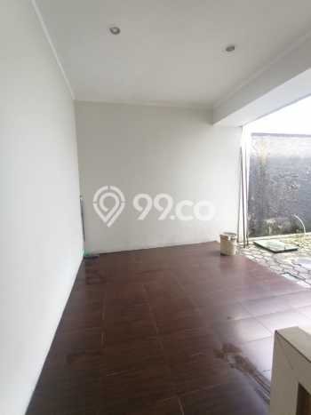Dijual Rumah Luas Megah Dengan View Eksklusif di Bintaro, Tangerang Selatan Dijual Rumah Luas Megah Dengan View Eksklusif di Bintaro, Tangerang Selatan
