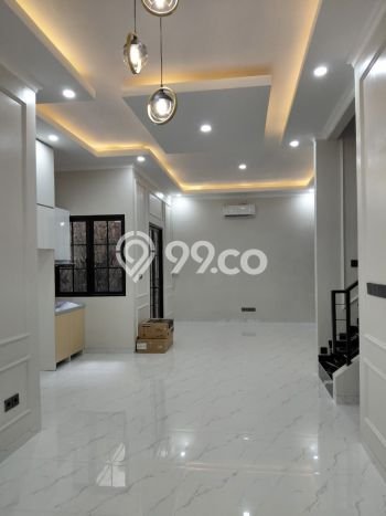 Jual Rumah Luas Megah Dengan View Cantik di BSD City, Tangerang Jual Rumah Luas Megah Dengan View Cantik di BSD City, Tangerang
