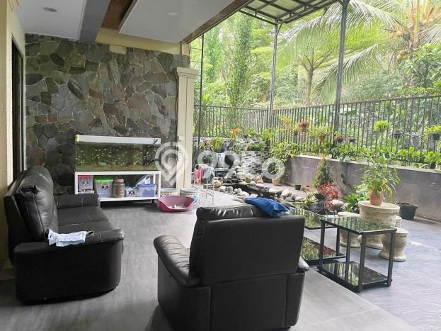 Jual Rumah Luas Megah Dengan View Eksklusif di BSD City, Tangerang Jual Rumah Luas Megah Dengan View Eksklusif di BSD City, Tangerang