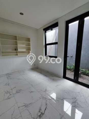 For Sale Rumah 3 Kamar Lokasi Ideal Bagus dan Strategis di Ciputat For Sale Rumah 3 Kamar Lokasi Ideal Bagus dan Strategis di Ciputat