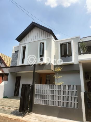 Ready to Use! Premium House LT 135m2 Desain Modern di Bintaro Ready to Use! Premium House LT 135m2 Desain Modern di Bintaro