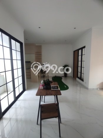 Jual Rumah Mewah Megah Dengan View Eksklusif di Bintaro, Tangerang Selatan Jual Rumah Mewah Megah Dengan View Eksklusif di Bintaro, Tangerang Selatan