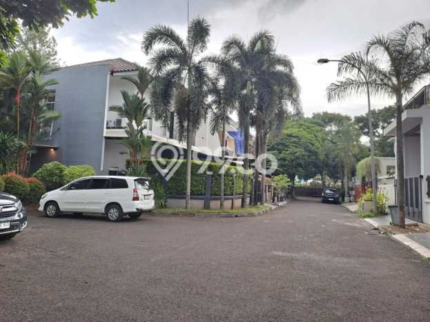 Dijual Rumah Mewah Megah Dengan View Cantik di BSD City, Tangerang Dijual Rumah Mewah Megah Dengan View Cantik di BSD City, Tangerang