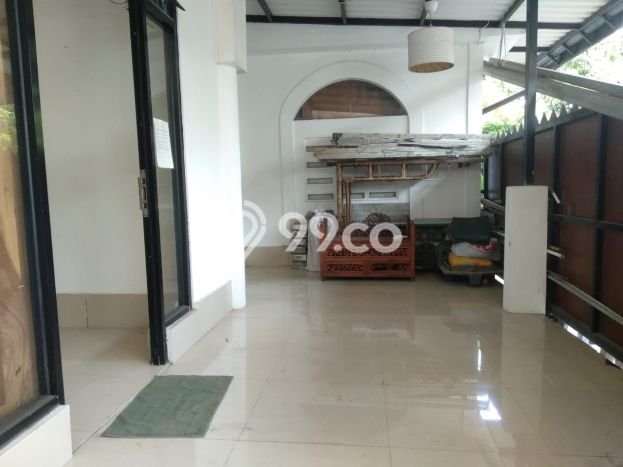 Jual Rumah Luas Elegan Dengan View Cantik di Bintaro, Tangerang Selatan Jual Rumah Luas Elegan Dengan View Cantik di Bintaro, Tangerang Selatan