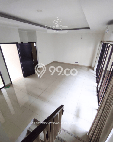 Jual Rumah Mewah Elegan Dengan View Eksklusif di Bintaro, Tangerang Selatan Jual Rumah Mewah Elegan Dengan View Eksklusif di Bintaro, Tangerang Selatan