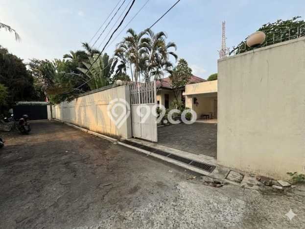 For Sale! Premium House LT 1013m2 Desain Modern di Cipete For Sale! Premium House LT 1013m2 Desain Modern di Cipete