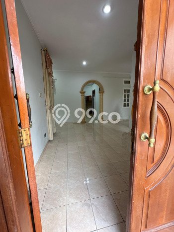 For Sale Hunian Rumah Terawat 3 Kamar di Graha Raya, Tangerang Selatan For Sale Hunian Rumah Terawat 3 Kamar di Graha Raya, Tangerang Selatan