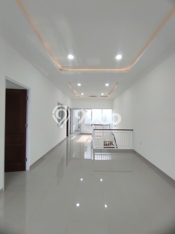 Rumah Elit LB 250m2 Siap Huni Desain Elegan di BSD City, Tangerang Rumah Elit LB 250m2 Siap Huni Desain Elegan di BSD City, Tangerang