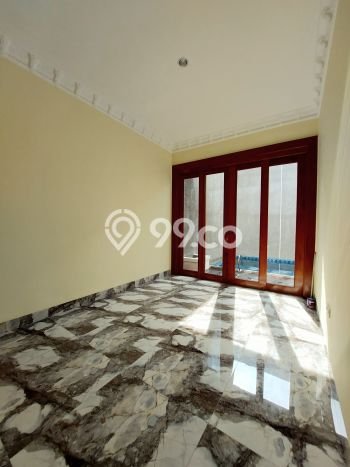 Rumah Luxury Modern Tanpa Renovasi di BSD City Tangerang Rumah Luxury Modern Tanpa Renovasi di BSD City Tangerang