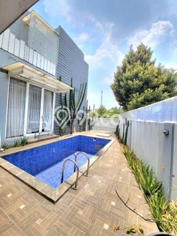 Jual Rumah Mewah Megah Dengan View Eksklusif di Bintaro, Tangerang Selatan Jual Rumah Mewah Megah Dengan View Eksklusif di Bintaro, Tangerang Selatan