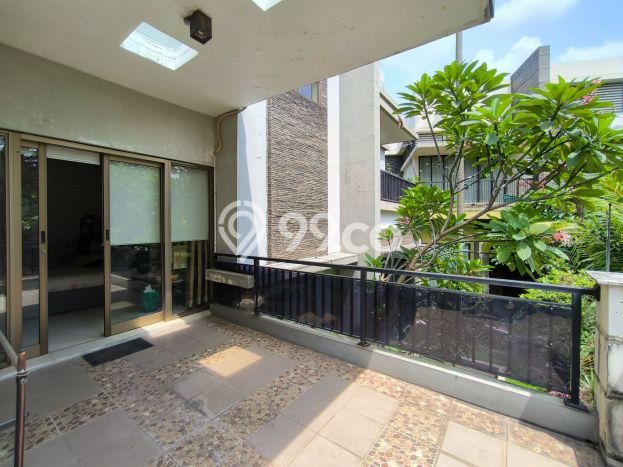 Dijual Rumah Luas Megah Dengan View Eksklusif di Bintaro, Tangerang Selatan Dijual Rumah Luas Megah Dengan View Eksklusif di Bintaro, Tangerang Selatan