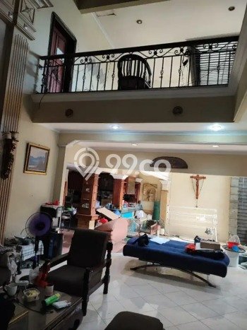 Rumah Luxury Modern Tanpa Renovasi di Taman Meruya Jakarta Barat Rumah Luxury Modern Tanpa Renovasi di Taman Meruya Jakarta Barat
