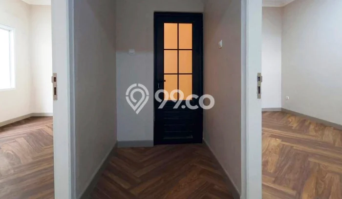 For Sale Hunian Rumah Nyaman 4 Kamar di Cawang, Jakarta Timur For Sale Hunian Rumah Nyaman 4 Kamar di Cawang, Jakarta Timur