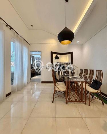 Jual Rumah Mewah Megah Dengan View Eksklusif di Pondok Indah, Jakarta Selatan Jual Rumah Mewah Megah Dengan View Eksklusif di Pondok Indah, Jakarta Selatan