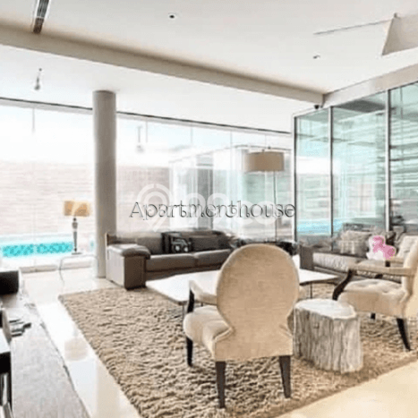 For Sale! Premium House LT 676m2 Desain Elegan di Senayan For Sale! Premium House LT 676m2 Desain Elegan di Senayan