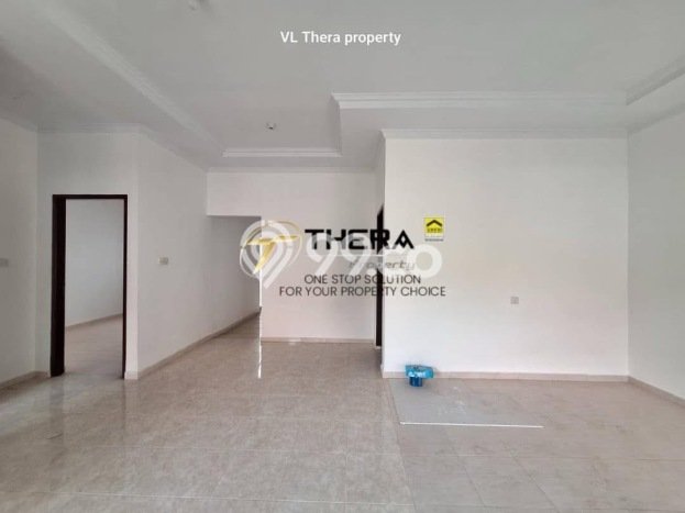 NEW LISTING! Rumah Strategis area Batam Centre, Luas 150m² Bangunan 100m² NEW LISTING! Rumah Strategis area Batam Centre, Luas 150m² Bangunan 100m²