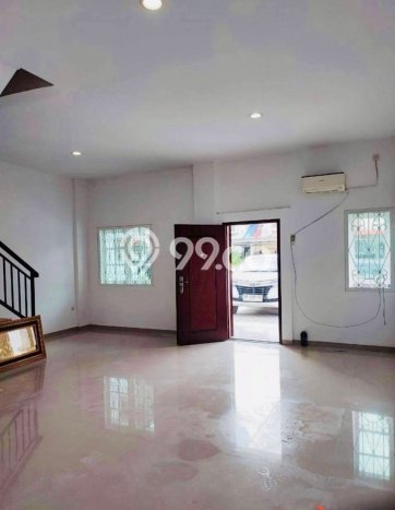 Rumah Terawat 3 KT 2 KM di Kawasan Bisnis Batam Kota, Batam Rumah Terawat 3 KT 2 KM di Kawasan Bisnis Batam Kota, Batam
