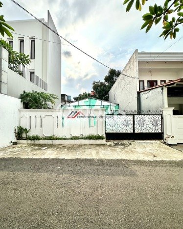 Tanah Dijual di Jakarta Selatan Seluas 195m2 Strategis Tanah Dijual di Jakarta Selatan Seluas 195m2 Strategis
