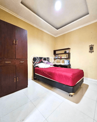 Siap Huni Hunian Elit 5 Kamar di Cilandak Dekat ke Mana Pun Siap Huni Hunian Elit 5 Kamar di Cilandak Dekat ke Mana Pun