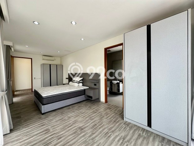 Disewakan! Rumah 4 Kamar Tidur &
3 Kamar Mandi di Cipete, Jakarta Selatan Disewakan! Rumah 4 Kamar Tidur &
3 Kamar Mandi di Cipete, Jakarta Selatan