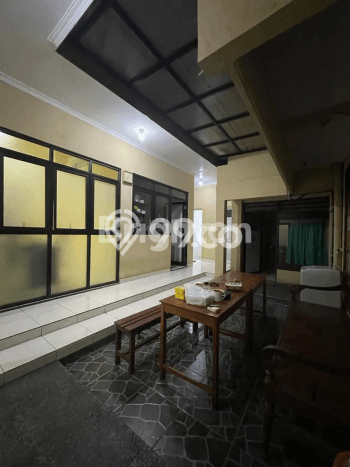 HARGA SPECIAL! Rumah Strategis lokasi Pleburan, LT 340m² LB 350m² HARGA SPECIAL! Rumah Strategis lokasi Pleburan, LT 340m² LB 350m²