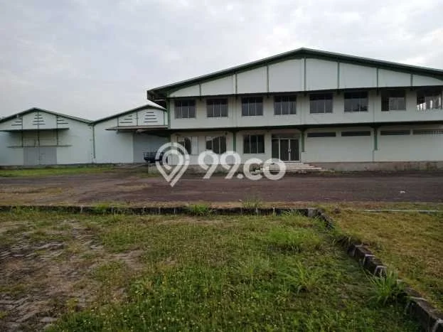 Lokasi Strategis! Dijual Gudang Bisnis di Purwakarta, Purwakarta Kondisi Baik Lokasi Strategis! Dijual Gudang Bisnis di Purwakarta, Purwakarta Kondisi Baik