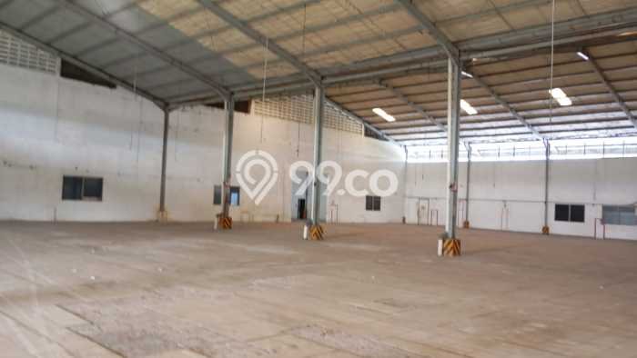 Gudang Dijual Lokasi Emas di Purwakarta Luas 8193m2 Gudang Dijual Lokasi Emas di Purwakarta Luas 8193m2