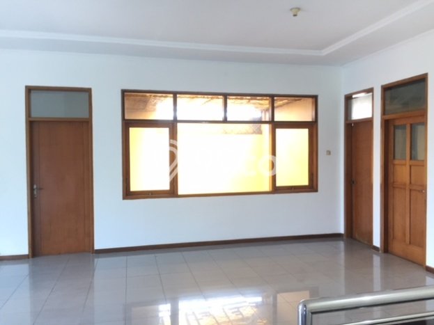 Hot Offer Hunian Premium Ideal dan Luas di Batununggal, Bandung Hot Offer Hunian Premium Ideal dan Luas di Batununggal, Bandung