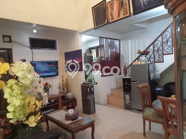 Rumah Luas Asri 4 KT Siap Pakai di Kopo Permai Bandung Rumah Luas Asri 4 KT Siap Pakai di Kopo Permai Bandung