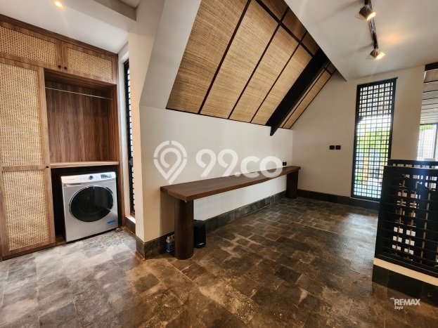 PELUANG INVESTASI! Vila Kawasan , Area 351m2m², Hasil Tinggi PELUANG INVESTASI! Vila Kawasan , Area 351m2m², Hasil Tinggi