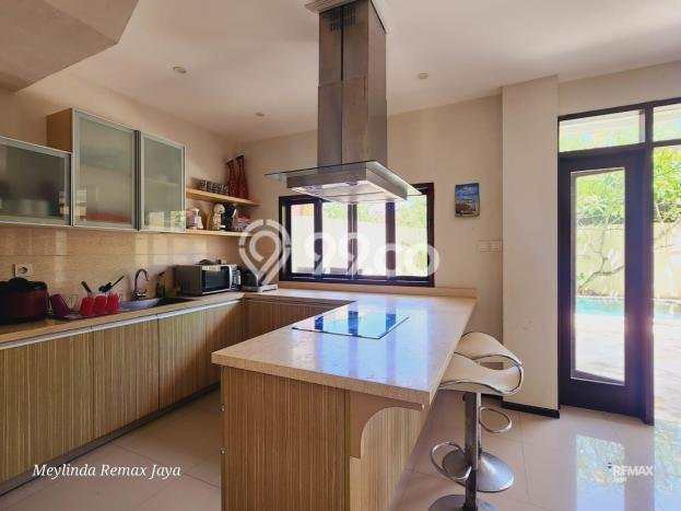 Dapatkan sekarang Vila Kawasan , Area 250m2m², Area nyaman untuk Anda Dapatkan sekarang Vila Kawasan , Area 250m2m², Area nyaman untuk Anda