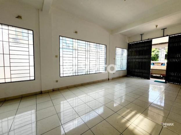 Ruko Dijual Lokasi Stratagis di Denpasar Barat Denpasar Cocok untuk Bisnis Ruko Dijual Lokasi Stratagis di Denpasar Barat Denpasar Cocok untuk Bisnis