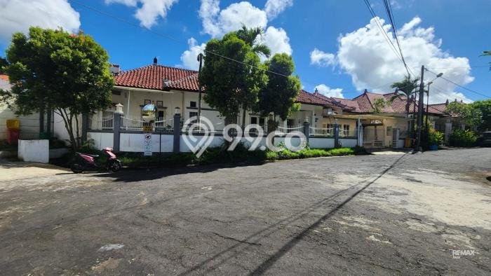 Vila di , Luas 800m2m², Lokasi Strategis Vila di , Luas 800m2m², Lokasi Strategis
