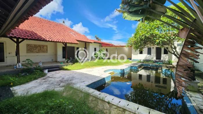 Vila di , Luas 800m2m², Lokasi Strategis Vila di , Luas 800m2m², Lokasi Strategis